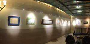 『俳画とペン字展』西明石キャッスルプラザ2階ロビーにて。2/29まで